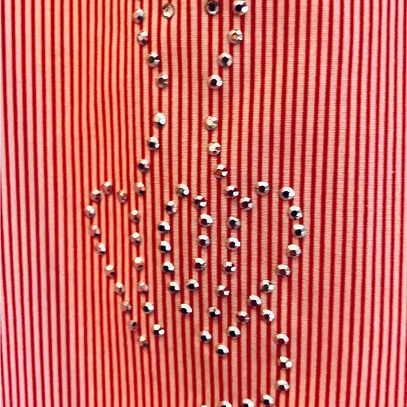 Women’s oversized 3X Collard Cotton, button up, long sleeve blouse. Red/White. - Picture 11 of 16